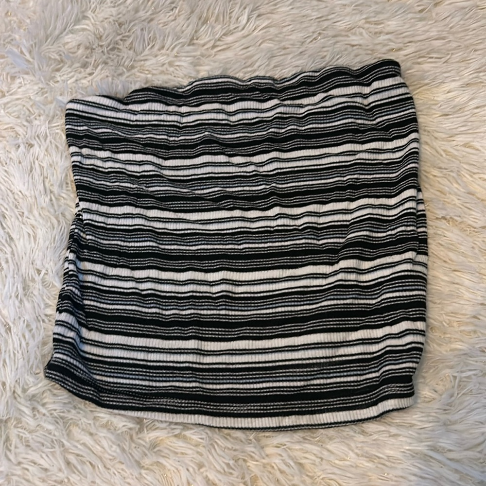 American eagle small tube top “soft & sexy”, blue black and white